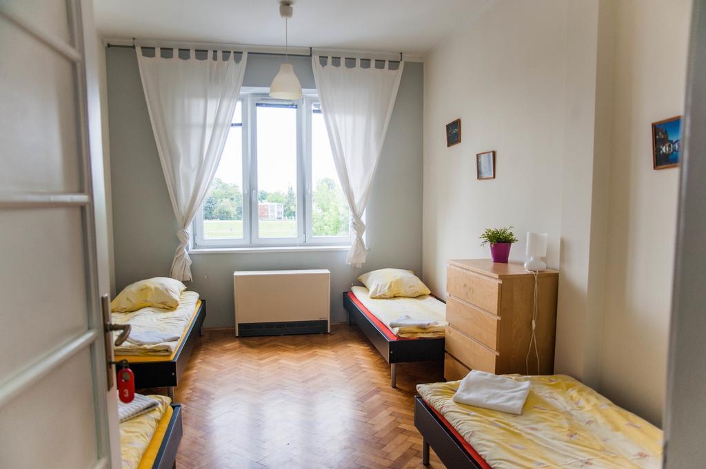 Okay House Bed and Breakfast Krasków Δωμάτιο φωτογραφία